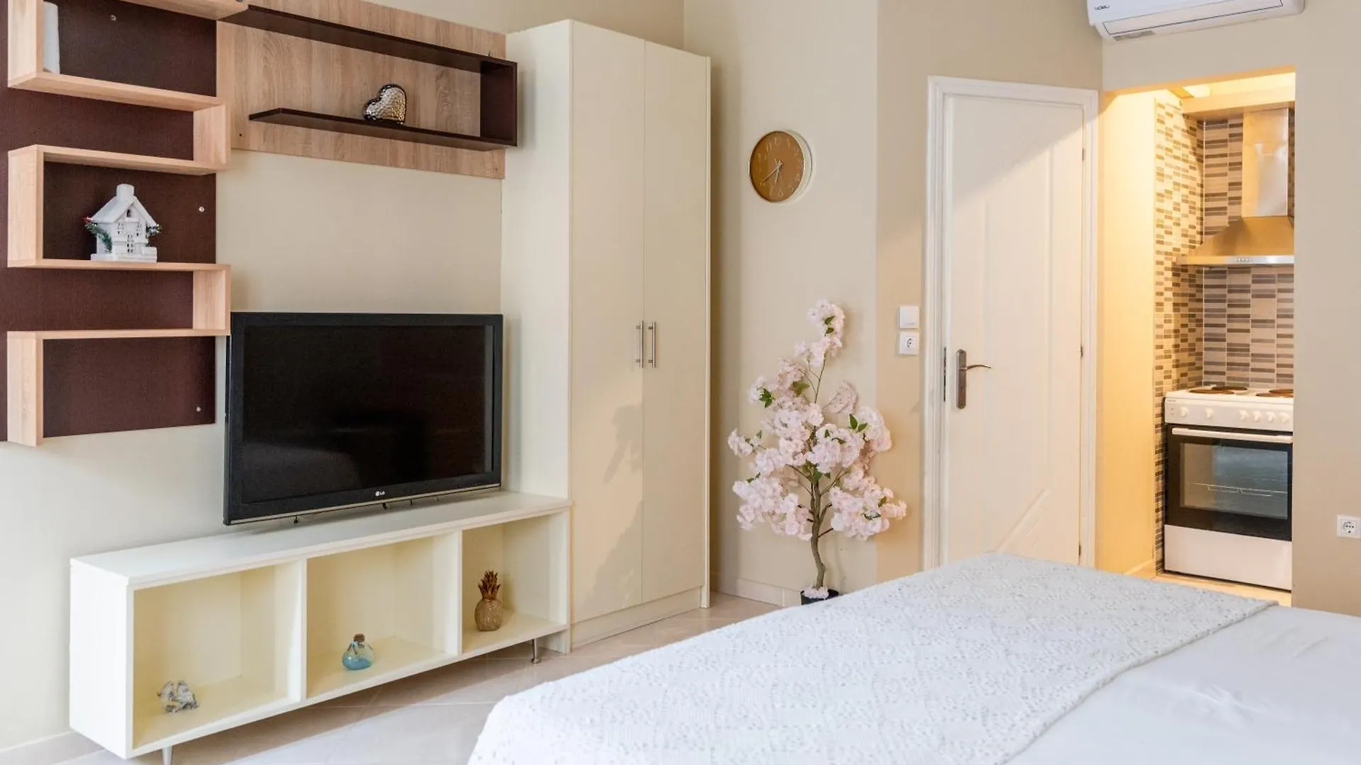 Romeo Apartament 2 Lixouri 0*,  Grecja